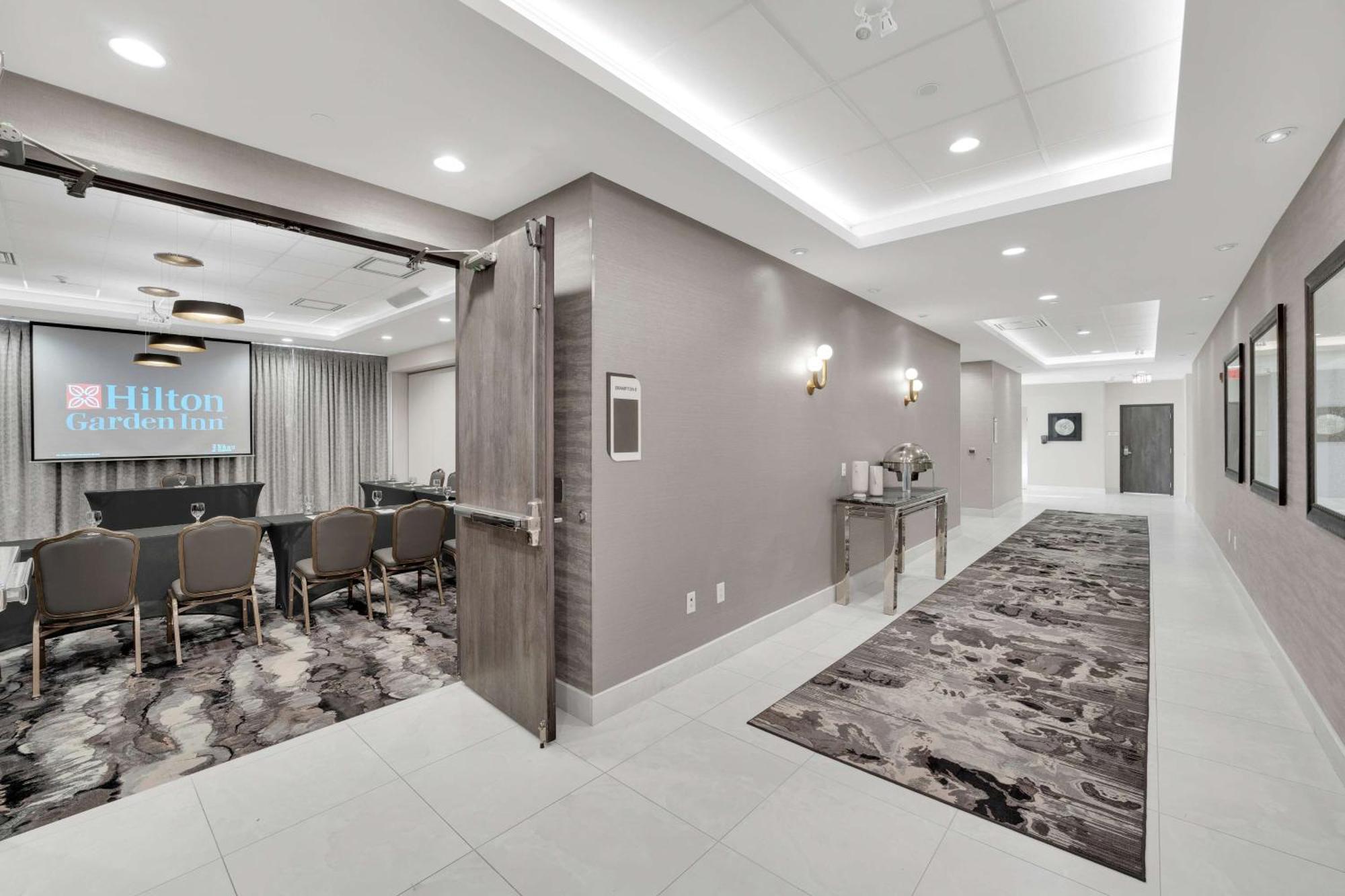 Hilton Garden Inn Toronto/Brampton Kültér fotó