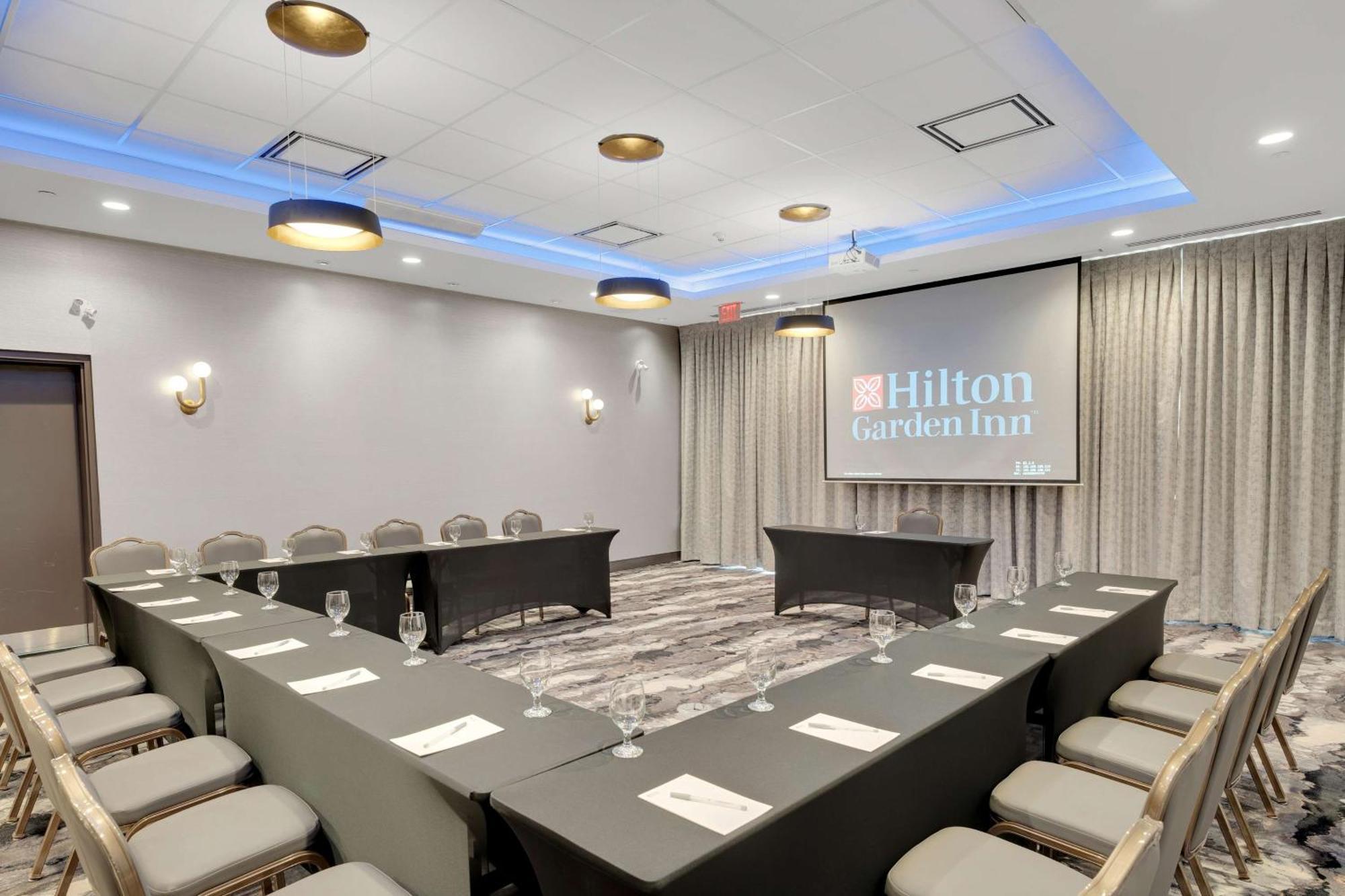 Hilton Garden Inn Toronto/Brampton Kültér fotó